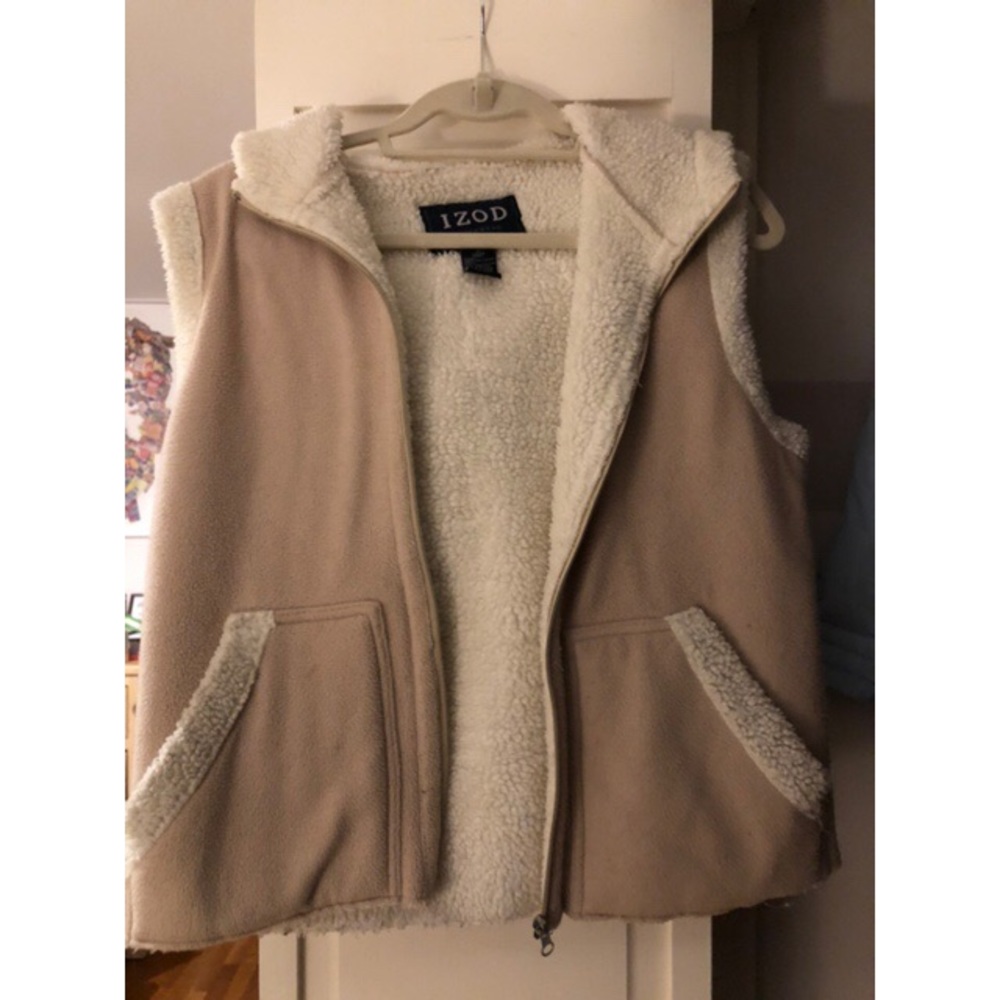SUPER WARM Izod fluffy vest
